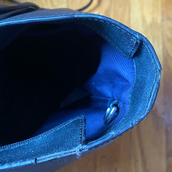 Tumi Black Leather Tote Bag - Picture 6 of 8